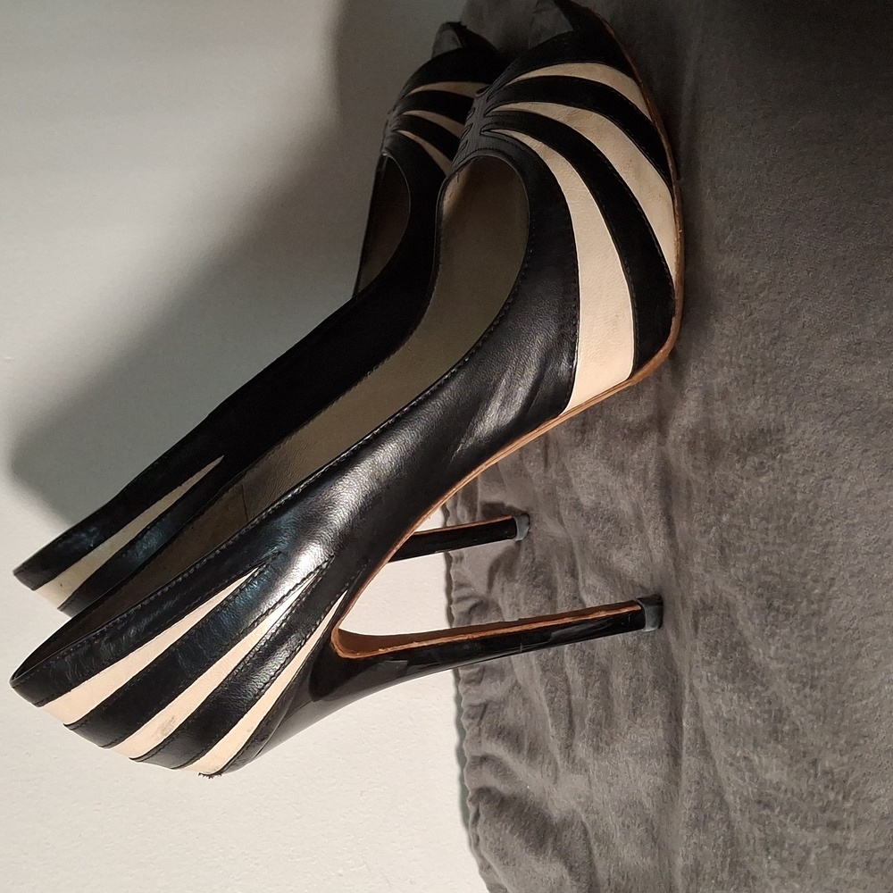 Alexander McQueen Black&White SE Heels S38